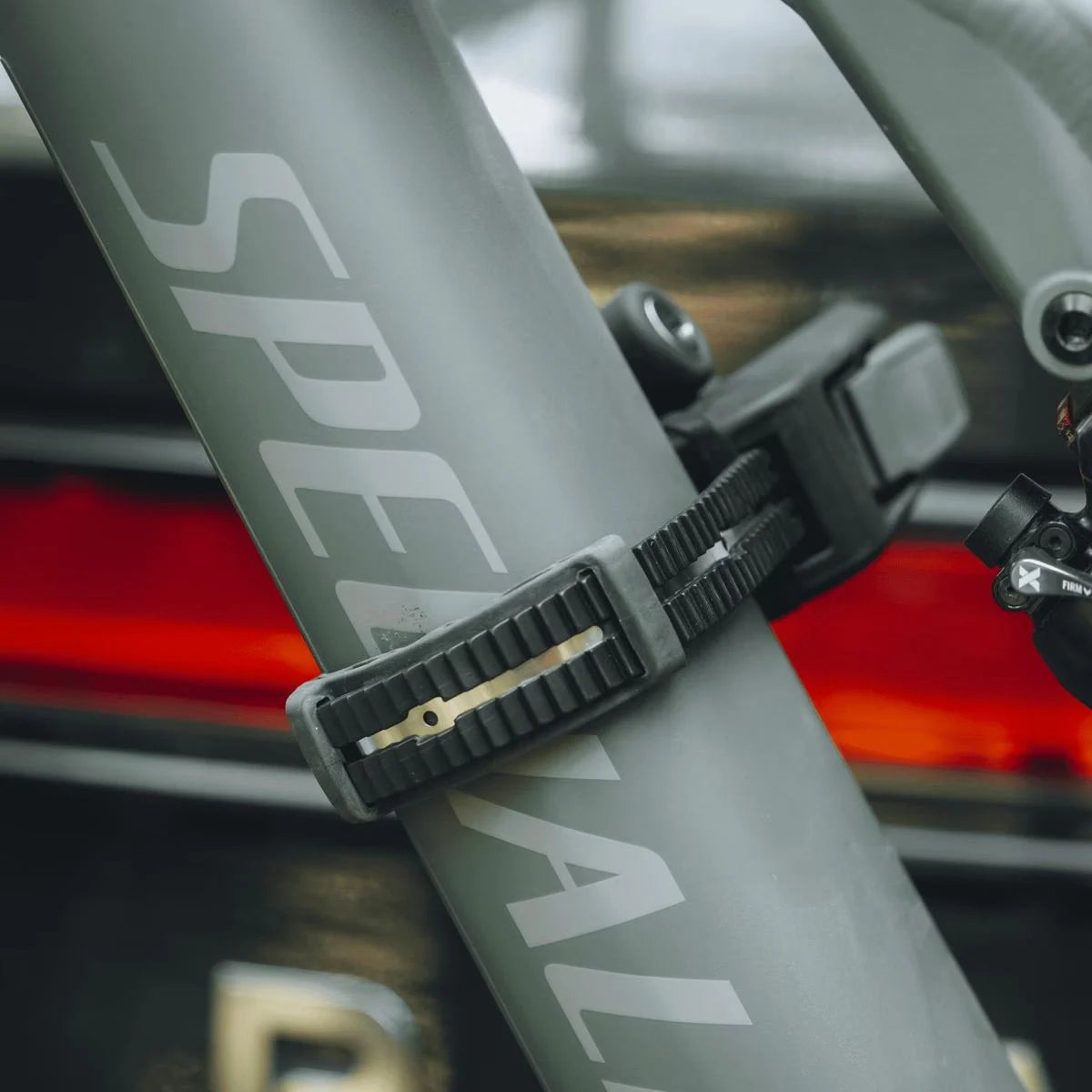 Thule Epos 3 Bike Towball Carrier Rack 13-pin Foldable