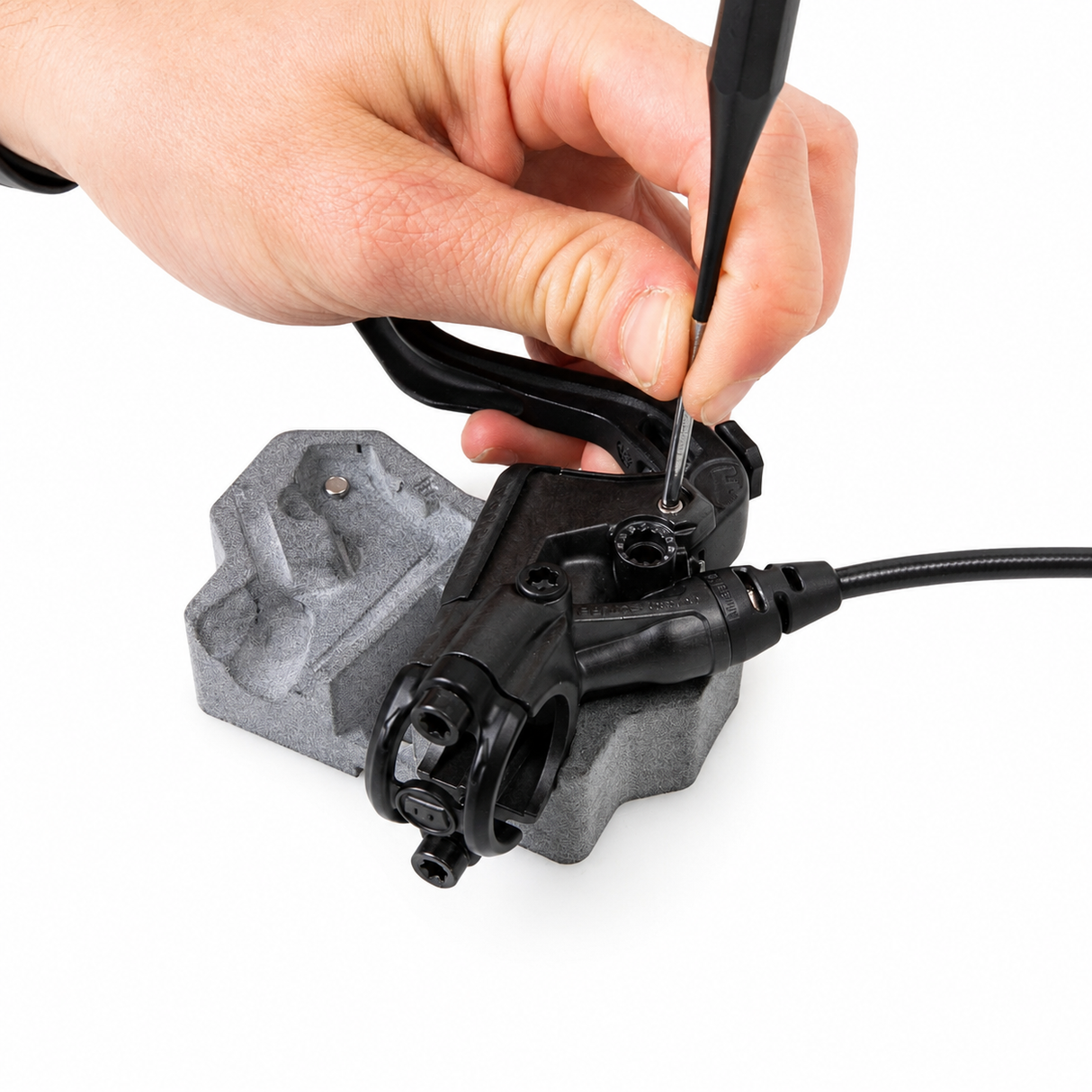 MAGURA MT Lever Exchange Tool Including A Steel Punch. 2702056