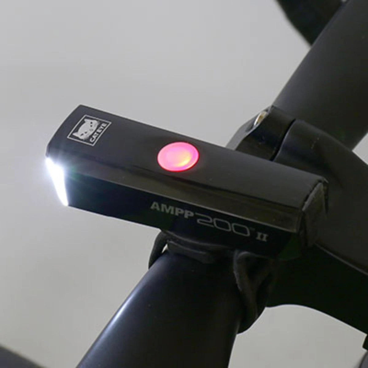 CatEye AMPP 200 II & ViZ 100 II Bike Light Set – USB Rechargeable, 100 Lumen